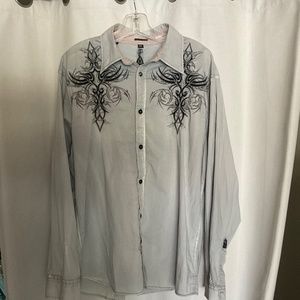 Roar, Xl long sleeve button down shirt. Light gray and black